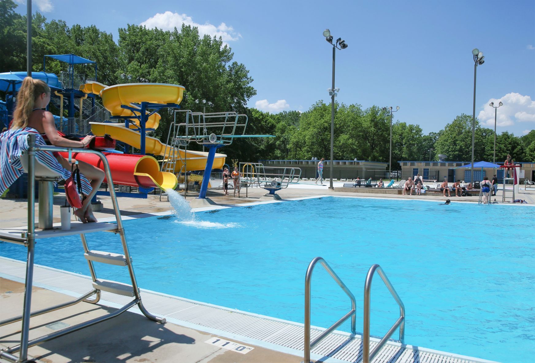 Area aquatic centers - Mason City 2 - lifeguard